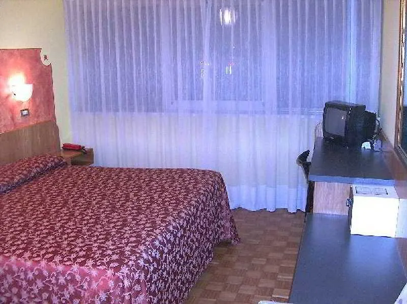 Ai Ronchi Motor Hotel Brescia 4*,
